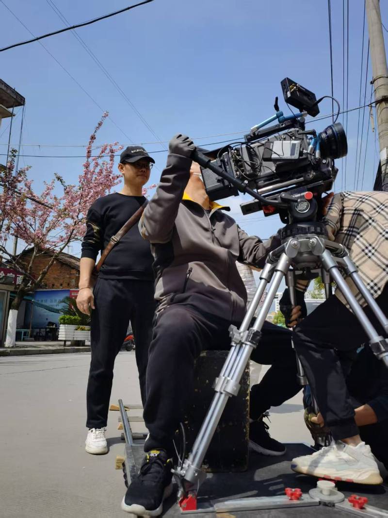 杏花岭区广告片拍摄：快消品牌爆款之选，网感内容适配社媒传播！